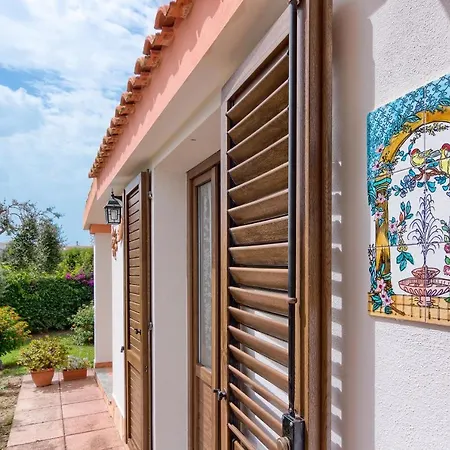 בית נופש La Casa Del Mare קאלאסטה